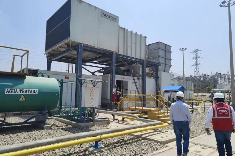 Visita técnica a central térmica en Pisco